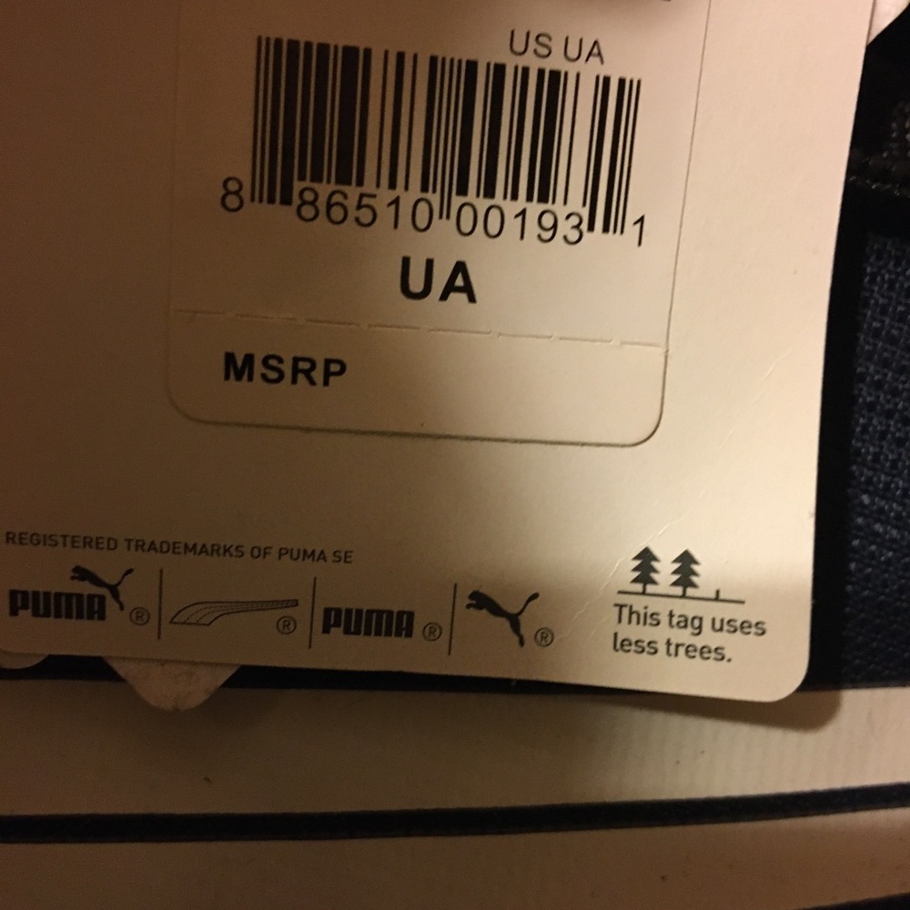 NWT Puma team formation 20” duffle bag - Picture 3 of 3